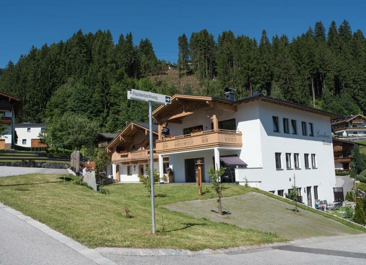 Landhaus & Apartment Taxach Ried im Zillertal Exterior photo