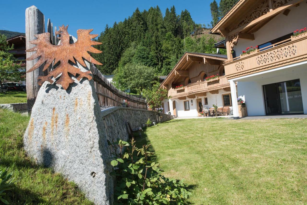Landhaus & Apartment Taxach Ried im Zillertal Exterior photo