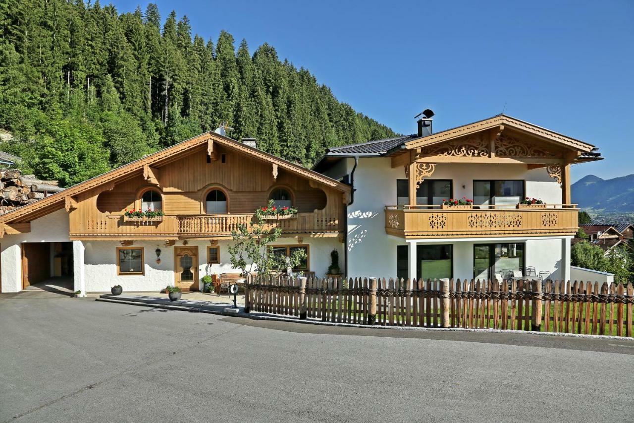 Landhaus & Apartment Taxach Ried im Zillertal Exterior photo